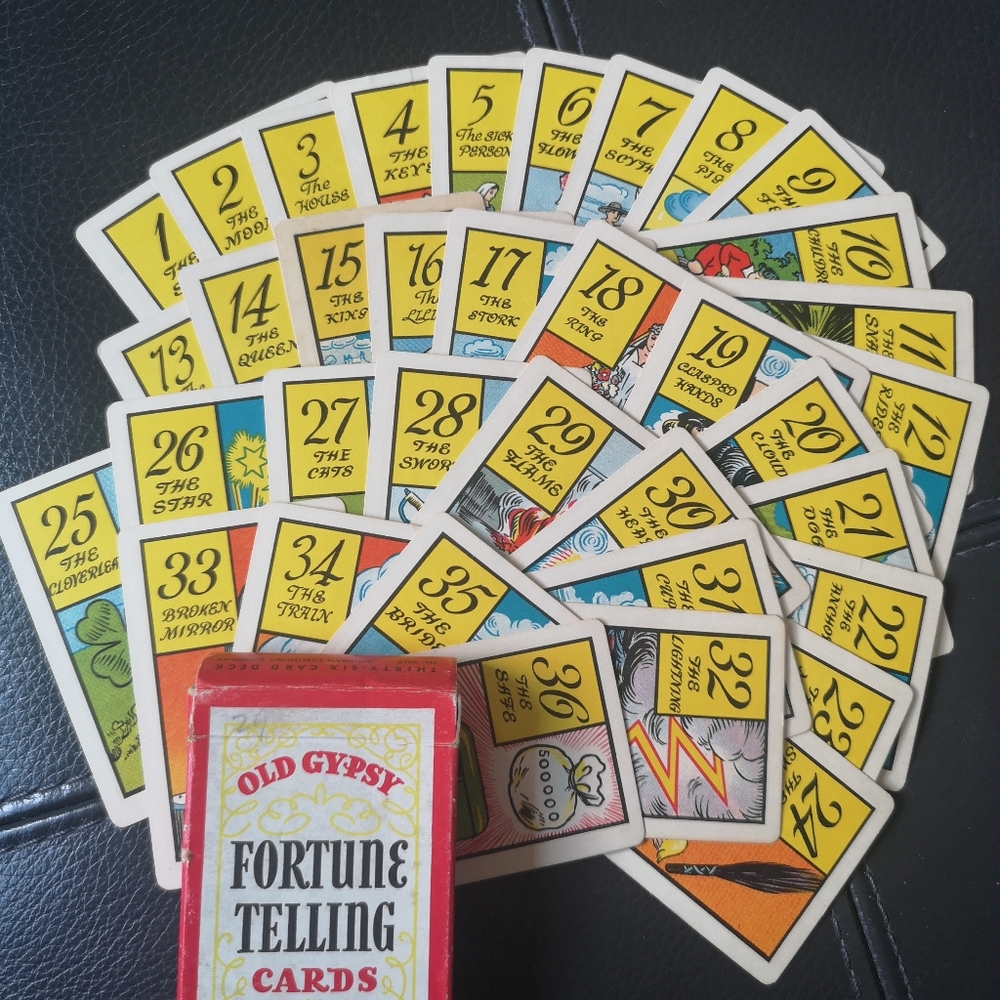 Vintage 1940 Whitman Old Gypsy Fortune Telling Cards Complete Set, Instructions